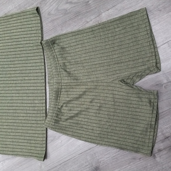 2pc Short Set - Picture 5 of 7